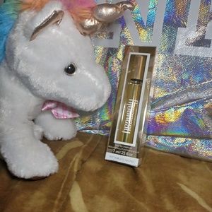 A uni, a bag & a heavely rollerball